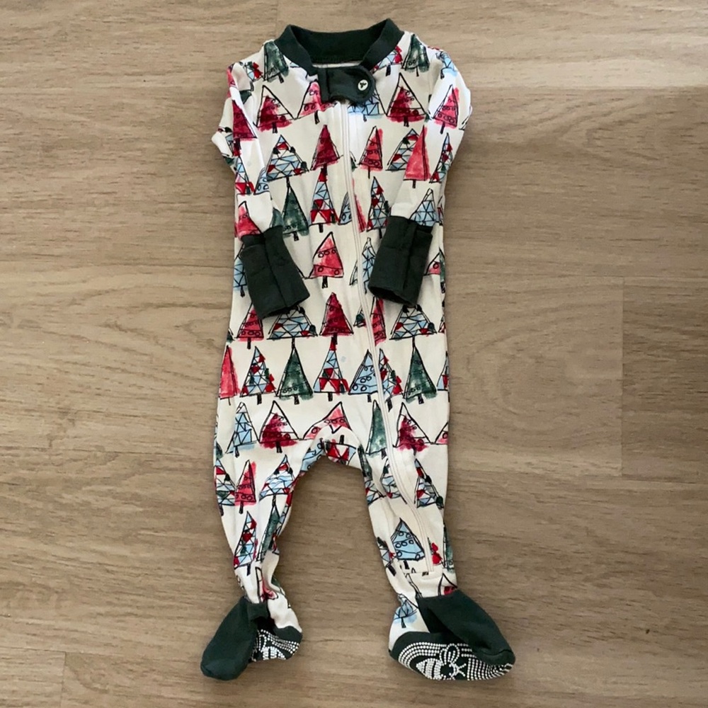 Excellent condition NB Burt’s bees pajamas